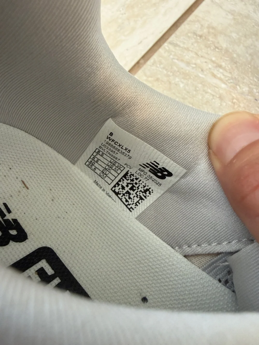 New Balance Fuelcell Rebel v5 running shoes - Picture 15 of 16